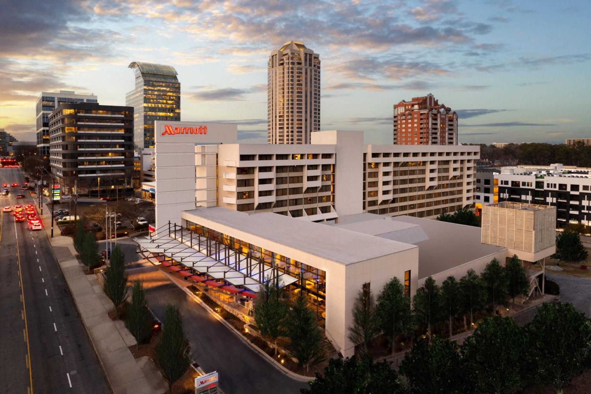 Wyndham Atlanta Buckhead Hotel & Conference Center Exterior photo