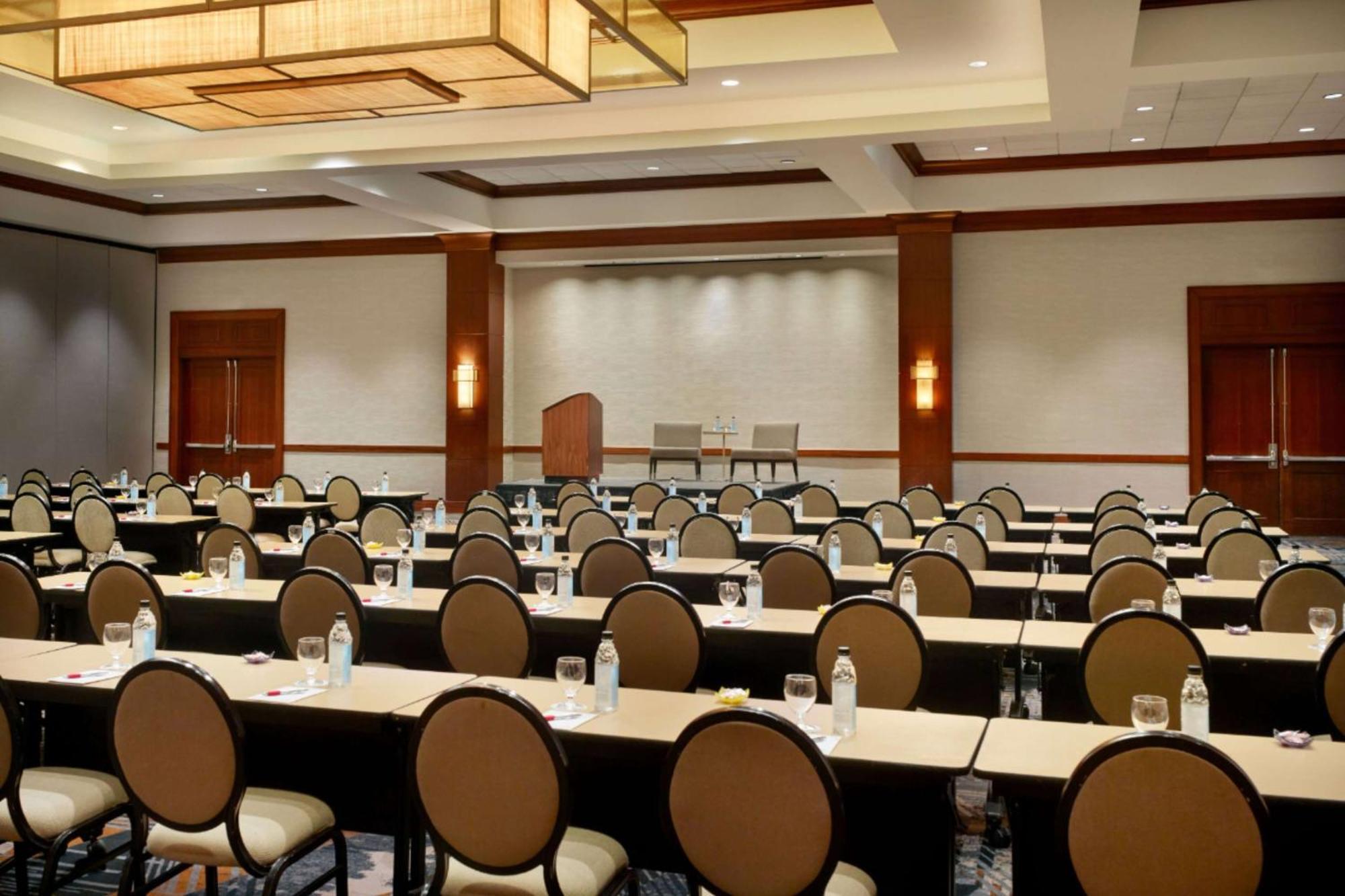 Wyndham Atlanta Buckhead Hotel & Conference Center Exterior photo